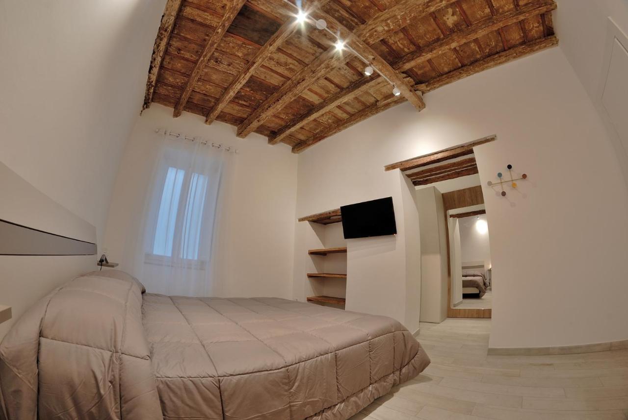 B&B Del Corso Loreto Eksteriør billede